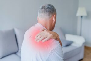 Man who needs total shoulder replacement surgery in Modesto, CA